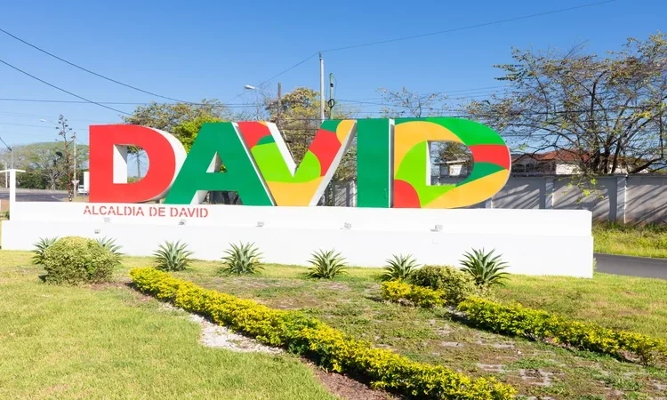 A welcome sign at the entrance of the city of David, Panama, welcomes visitors by the city hall. david